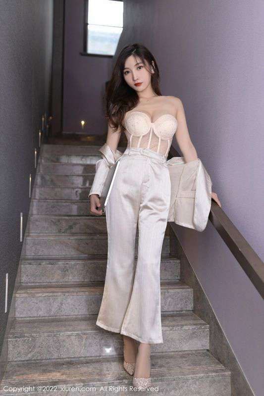 美丽淫荡儿媳妇